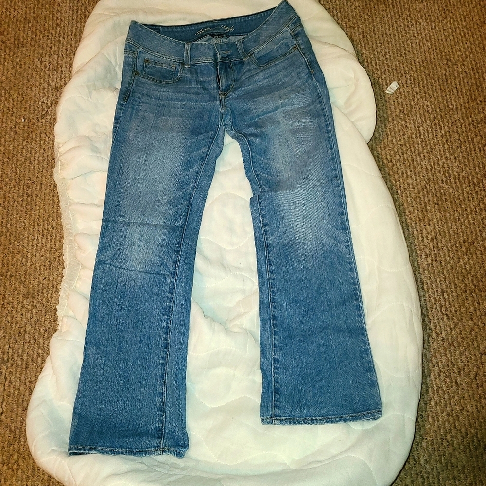 American Eagle size 6 jeans